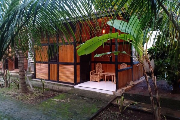 Terrace/patio - Villa Gaba Jailolo | Experience The Unique of West Halmahera (jailolo)