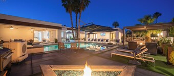 NYTT La Quinta's Finest Estate / Resort