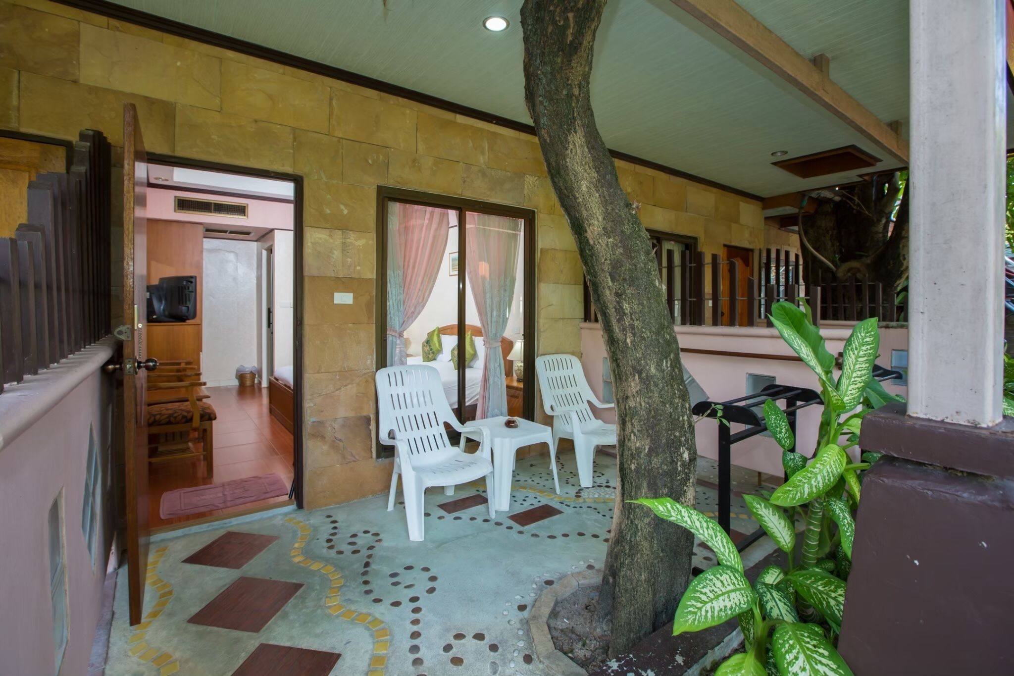 standard room | terrace/patio