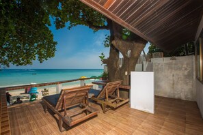 Terrace/patio - Long Beach Lodge (Koh Samui)