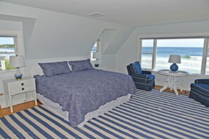 5 habitaciones, tabla de planchar con plancha, wifi y ropa de cama 