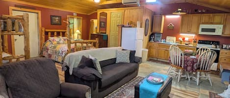 Télévision, lecteur de DVD, vidéothèque, chaîne hi-fi