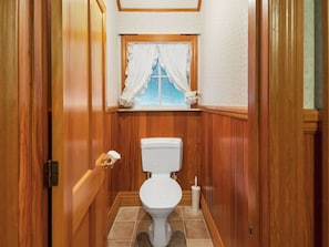 Casa, 2 habitaciones | Baño | Regadera, secadora de cabello, toallas