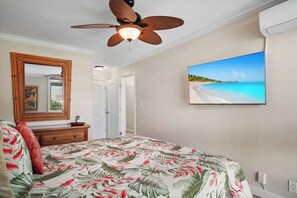 1 bedroom, desk, iron/ironing board, internet