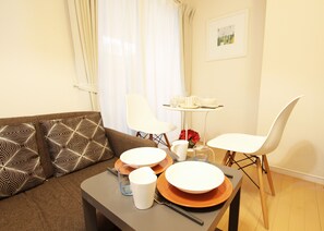 アパートメント | 客室内のダイニングエリア