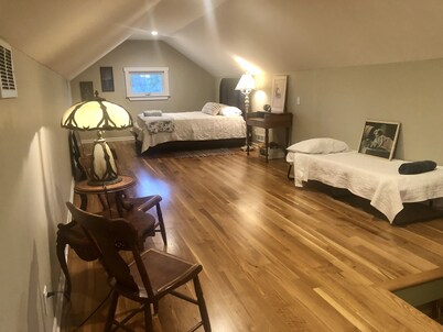 4 bedroom, 116 acre Farmhouse 10 minutes from downtown  Charlevoix 