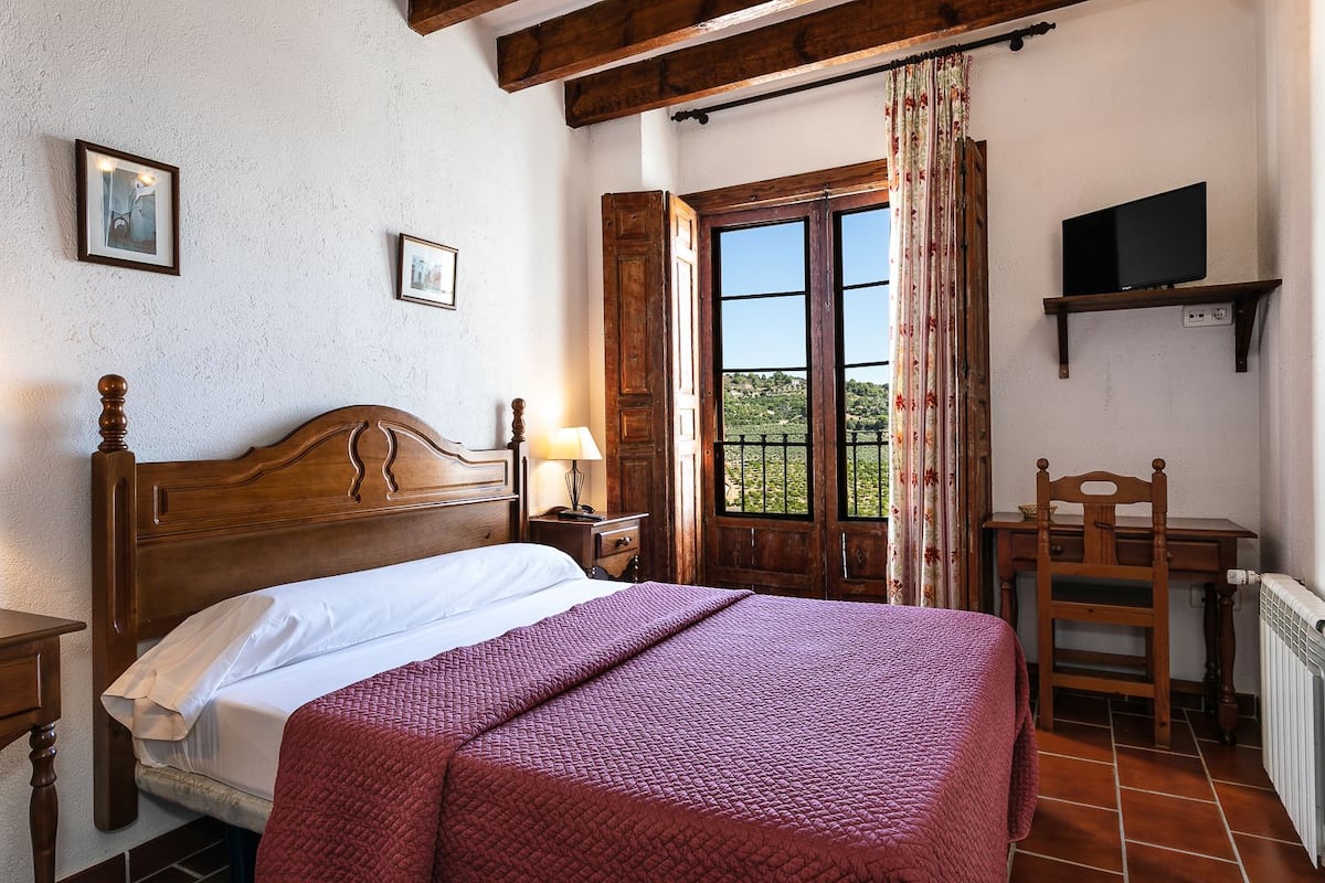Classic Double Room | Blackout curtains, free cots/infant beds, rollaway beds, free WiFi