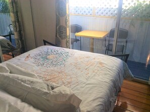 Desk, iron/ironing board, travel cot, free WiFi - Santa Monica  Garden Beach Bungalow     Private, Quiet, and Steps from the Sand (Santa Monica)