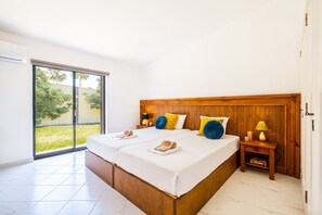 4 Schlafzimmer, Zimmersafe, Bügeleisen/Bügelbrett, kostenloses WLAN