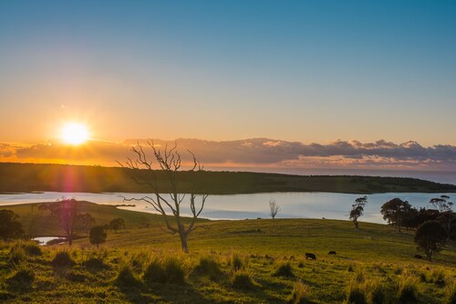 Tilba Lake House