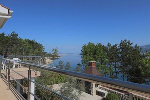 Property grounds - Apartment Šanjug (39079-A1) (Silo - island Krk)