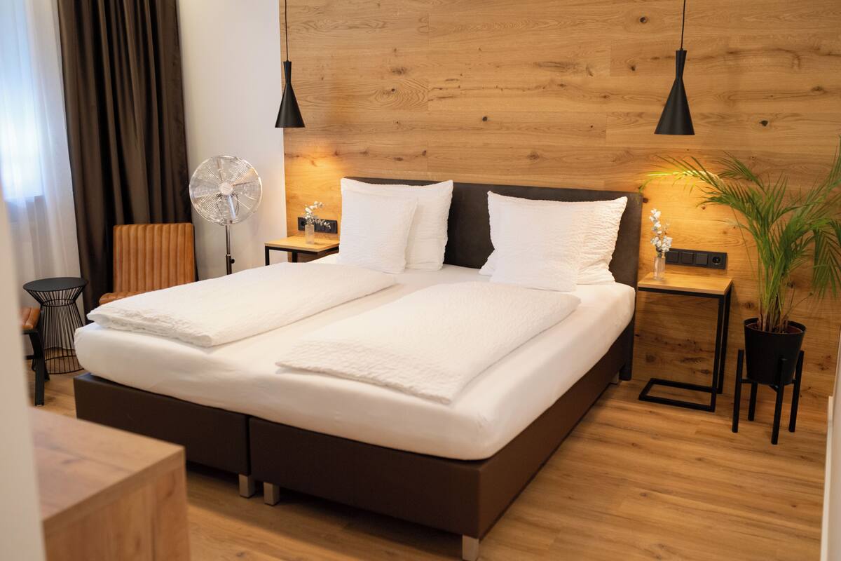 Ropa de cama hipoalergénica y cortinas blackout 