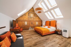 Penthouse | Hypo-allergenic bedding, soundproofing, free cots/infant beds, free WiFi - Feriendorf Edelweiss (Mariapfarr)