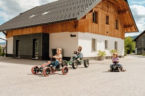 Zona de juegos infantil al aire libre