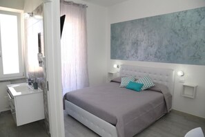 1 chambre, bureau, Wi-Fi gratuit, draps fournis