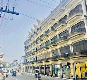 Front of property - Swat continental hotel (Swat)