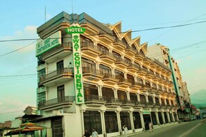 Fachada da propriedade