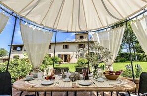 Servei de restauració a l'aire lliure