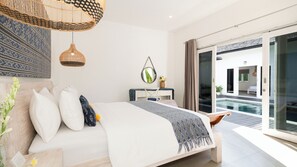 Exclusive Villa, 3 Bedrooms - Villa Hiburan 2 by Villa Finder (Seminyak)