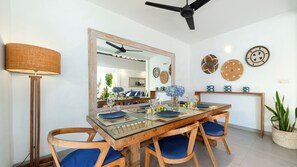 Exclusive Villa, 3 Bedrooms | Dining room - Villa Hiburan 2 by Villa Finder (Seminyak)