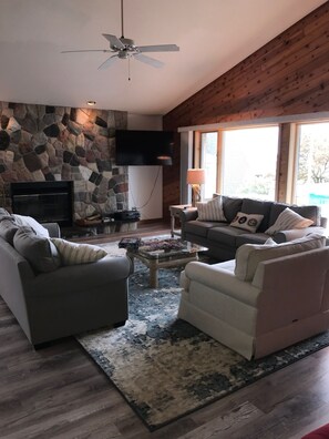 TV, fireplace, video games, DVD player