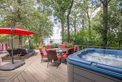 Indoor / Outdoor Unterhaltung vom Feinsten am See