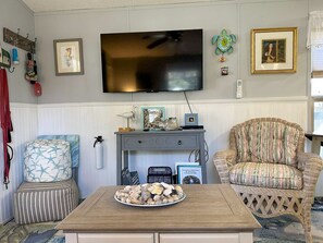 TV - A Gnome Home: Convenient to Restaurants and Coffee Shops (Ocracoke)