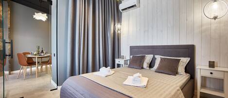 1 chambre, fer et planche Ă repasser, Wi-Fi, draps fournis