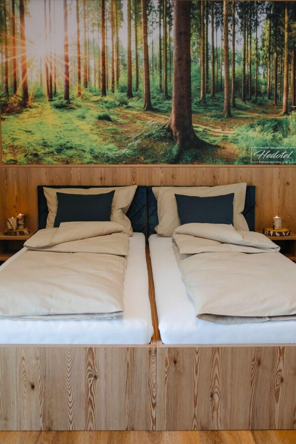 Minibar, desk, soundproofing, cribs/infant beds