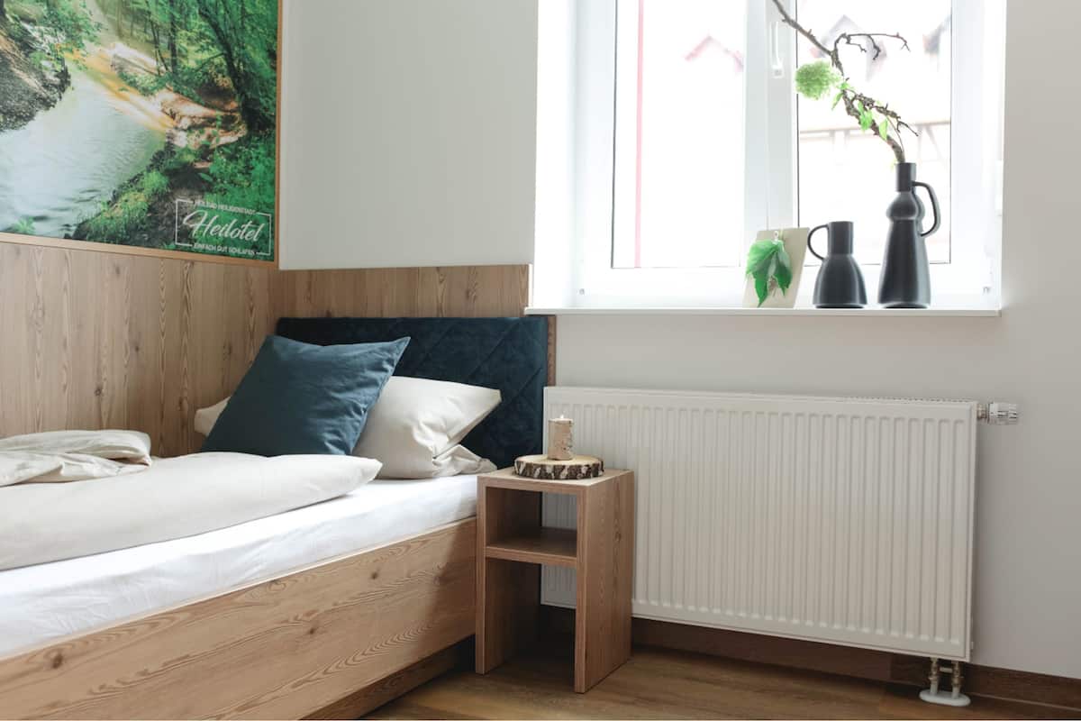Habitación individual | Minibar, escritorio, insonorización y cunas