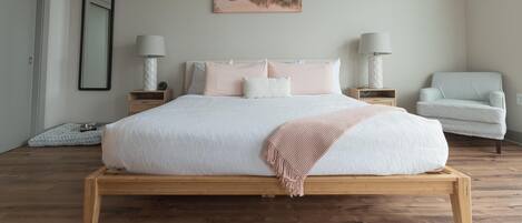 Fer et planche à repasser, Wi-Fi, draps fournis