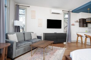 Fer et planche à repasser, Wi-Fi, draps fournis