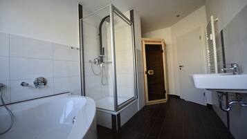 Luxury Condo | Bathroom