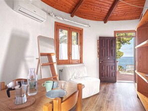 Basic-Bungalow, 1 Schlafzimmer, Terrasse, Meerblick (Stromboli) | Ausblick vom Zimmer