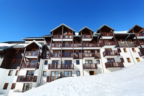 Front of property - Résidence Les Balcons du Soleil (Saint-François-Longchamp)