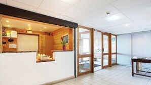 Reception - Résidence Les Balcons du Soleil (Saint-François-Longchamp)