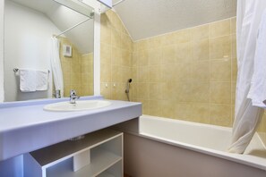 Towels - Résidence Les Balcons du Soleil (Saint-François-Longchamp)