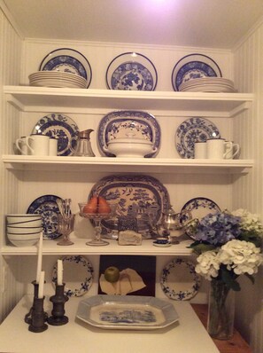 Interior - “STEP BACK IN TIME” 1880’ charmer.<br>Riverside Cottage<br> (Warren)
