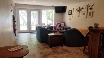 Smart TV, fireplace, DVD player, foosball