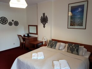 Hochwertige Bettwaren, Betten mit Memory-Foam-Matratzen