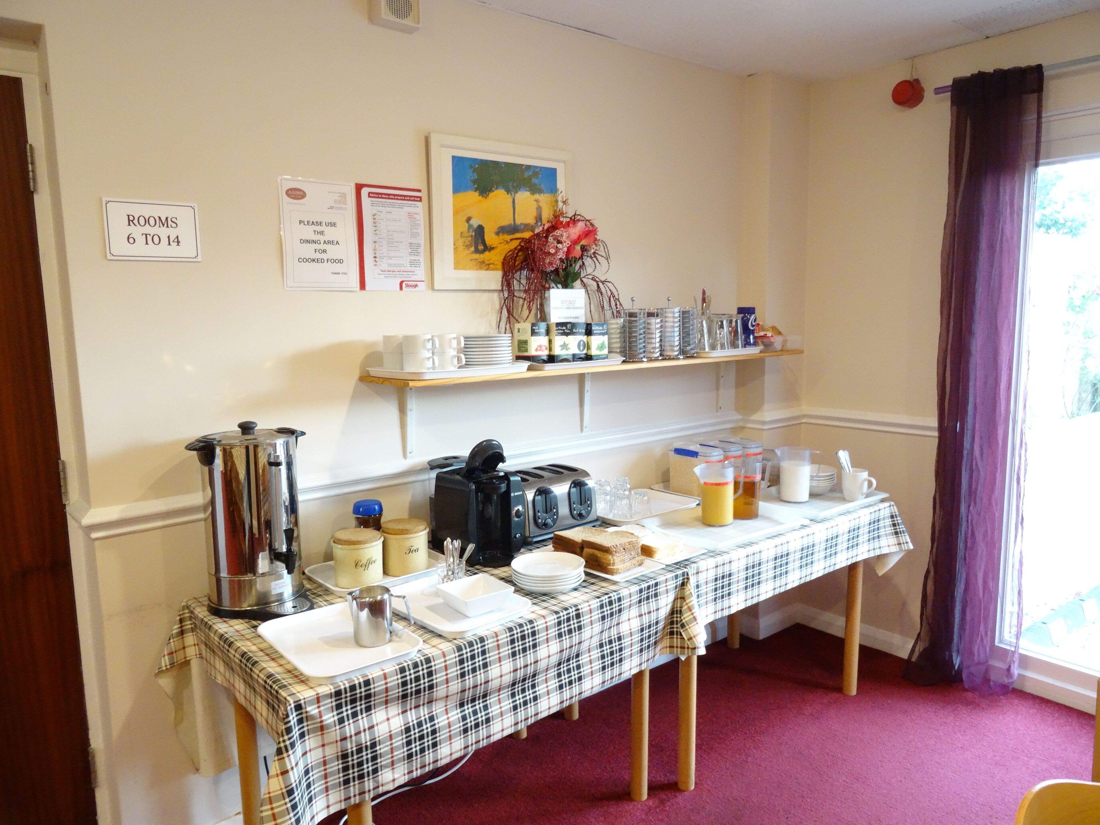 Free daily cooked-to-order breakfast