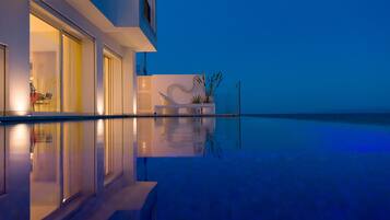 Front of property - evening/night