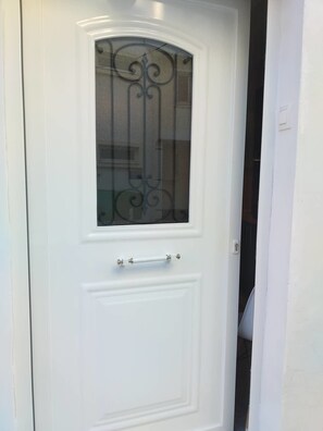 Exterior - Cozy Studio  (Athens)