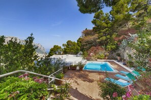 Seasonal outdoor pool - Villa Polifemo (Capri)
