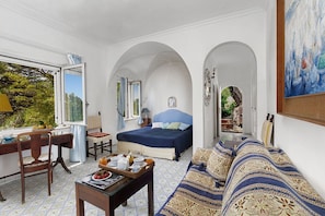 Villa, 4 Bedrooms | 4 bedrooms, iron/ironing board, free cots/infant beds, free WiFi - Villa Polifemo (Capri)