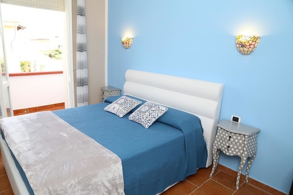 1 chambre, minibar, coffres-forts dans les chambres, rideaux occultants
