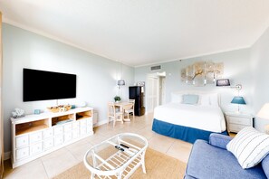 Fer et planche à repasser, accès à Internet, literie fournie