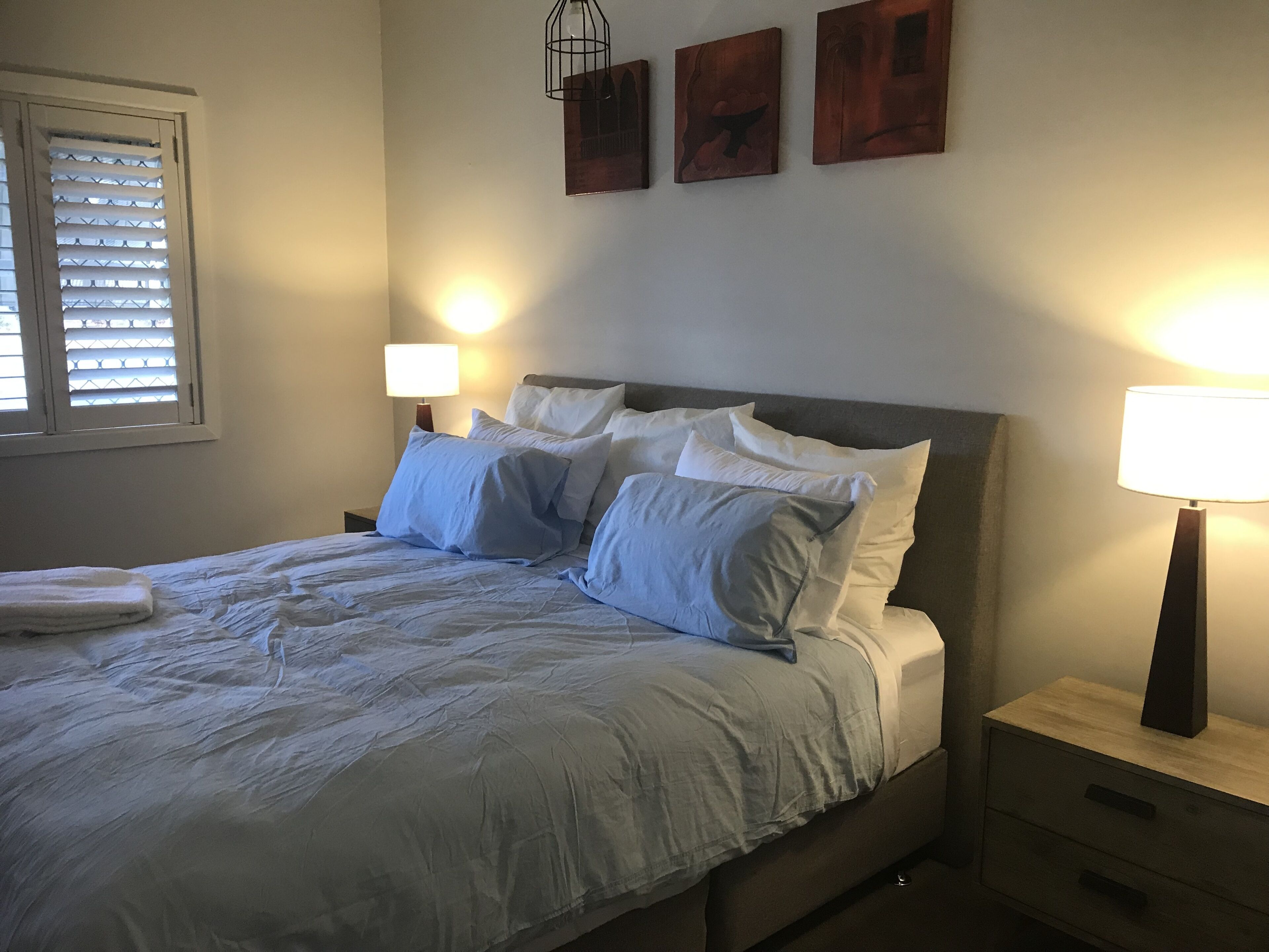 Georgie’s Hunter Valley Home with  Wifi * fire & pool & Netflix — image 11