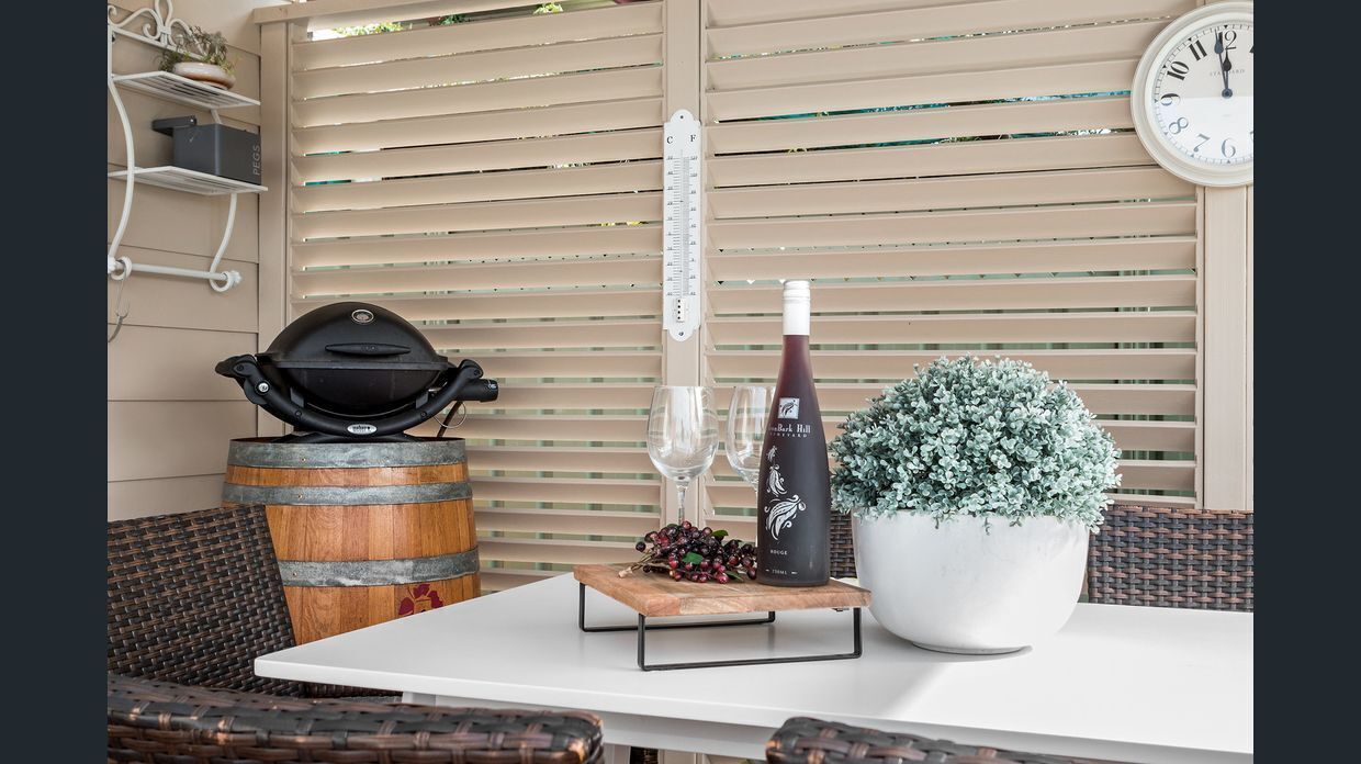 Georgie’s Hunter Valley Home with  Wifi * fire & pool & Netflix — image 3
