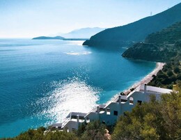 Playa privada y arena blanca